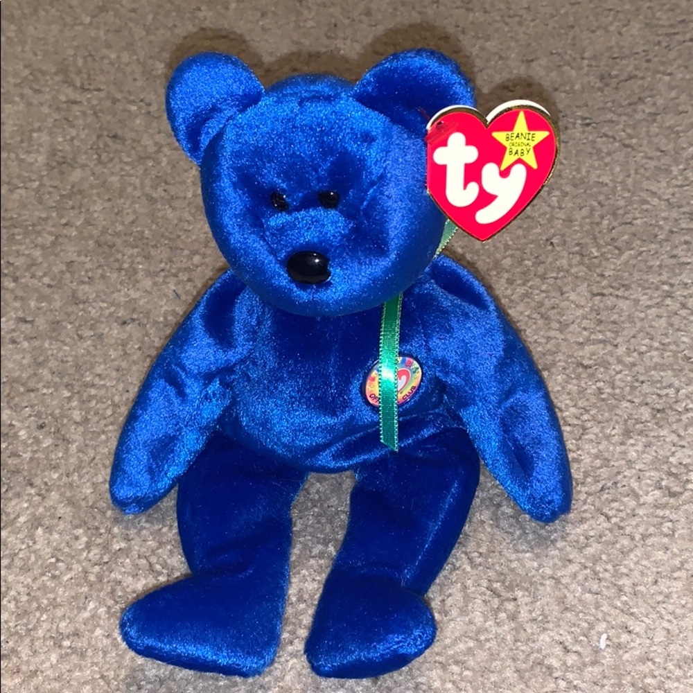 Clubby the bear